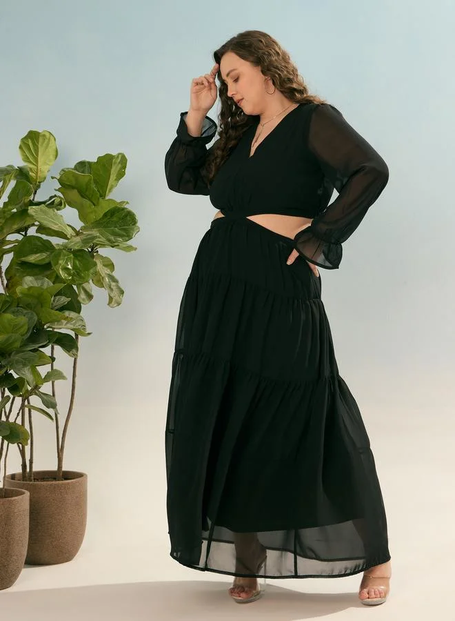 SASSAFRAS Plus Black Solid Waist Cut-Out Maxi Dress
