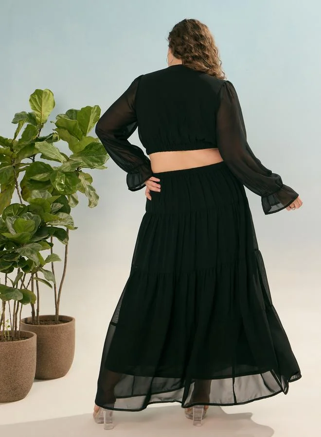SASSAFRAS Plus Black Solid Waist Cut-Out Maxi Dress