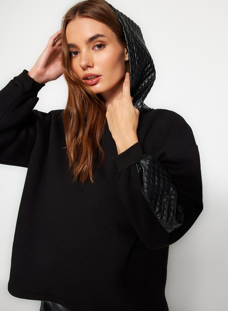 trendyol Black Thick Fleece Inside Quilted Oversize/Wide Cut Hooded Knitted Sweatshirt - Image 3