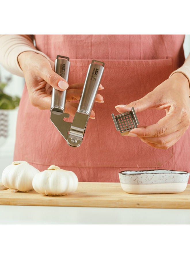 NAVA Stainless Steel Garlic Press "Acer" -Silver - Image 3