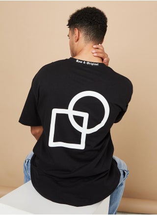 Styli Back Shape Graphic Print Oversized T-Shirt - pzsku/ZF4878A5DB15A1D5ED26EZ/45/1750095931/531591ab-2fc8-4c93-a0c4-547d58b16327