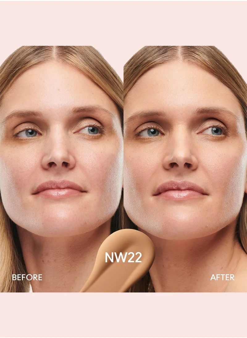 MAC Cosmetics Studio Radiance Serum Powered Foundation - NW22