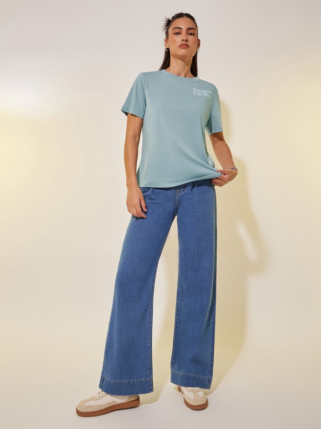 تايك تو تيشيرت دائري بطبعة شعار - Image 2