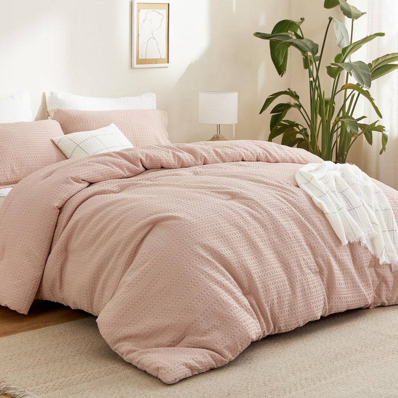 Bedsure 3 Pieces Waffle Comforter Set King Size, Soft and Breathable, Includes 1 Waffle Weave Comforter (265 cm x 230 cm) and 2 Pillow Shams (50 cm x 90 cm), Dusty Pink - Image 1