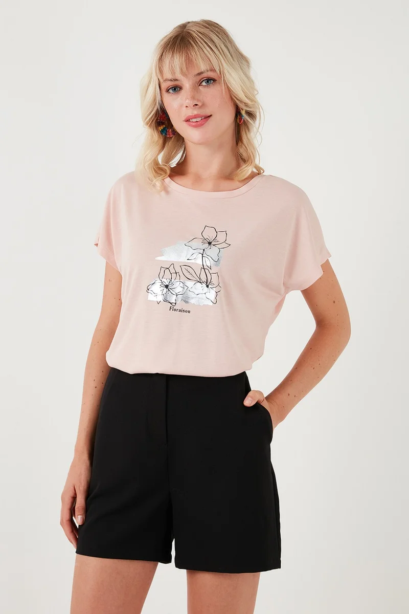 ليلا Printed Crew Neck Regular Fit T Shirt Women's T Shirt 6671005