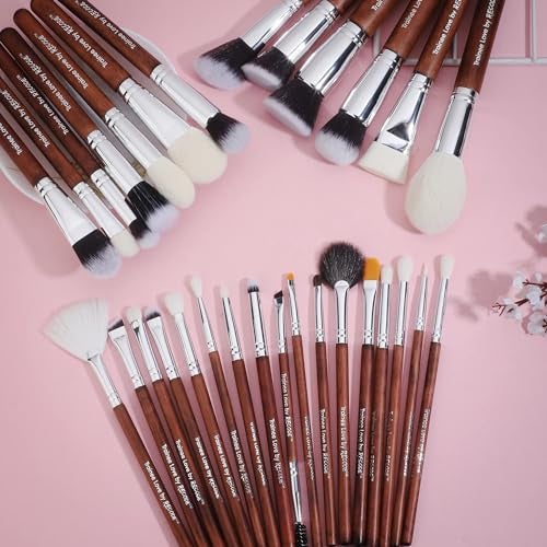 Recode 30 Set Makeup Brushes | Trainee Love - Image 3