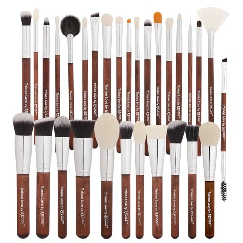 Recode 30 Set Makeup Brushes | Trainee Love - Image 1