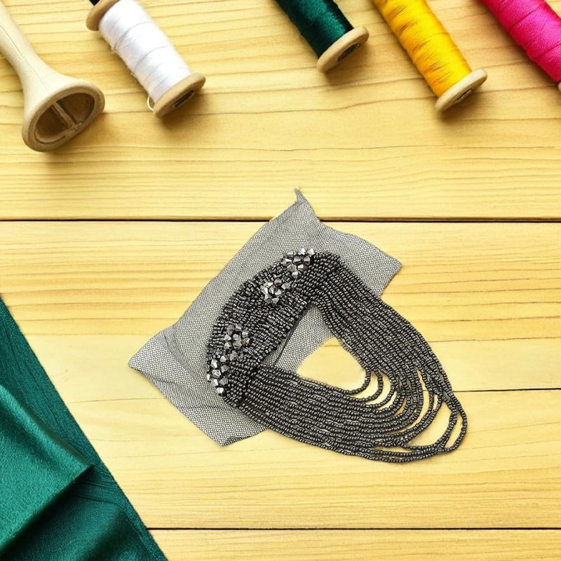DOITOOL 2pcs Tassel Shoulder Epaulets: Retro Metal Tassel Shoulder Epaulets Detachable Badge Pad for Jackets Shirts Suits - Decorative Fringe Accessories for Party and Festival Outfits - Image 4