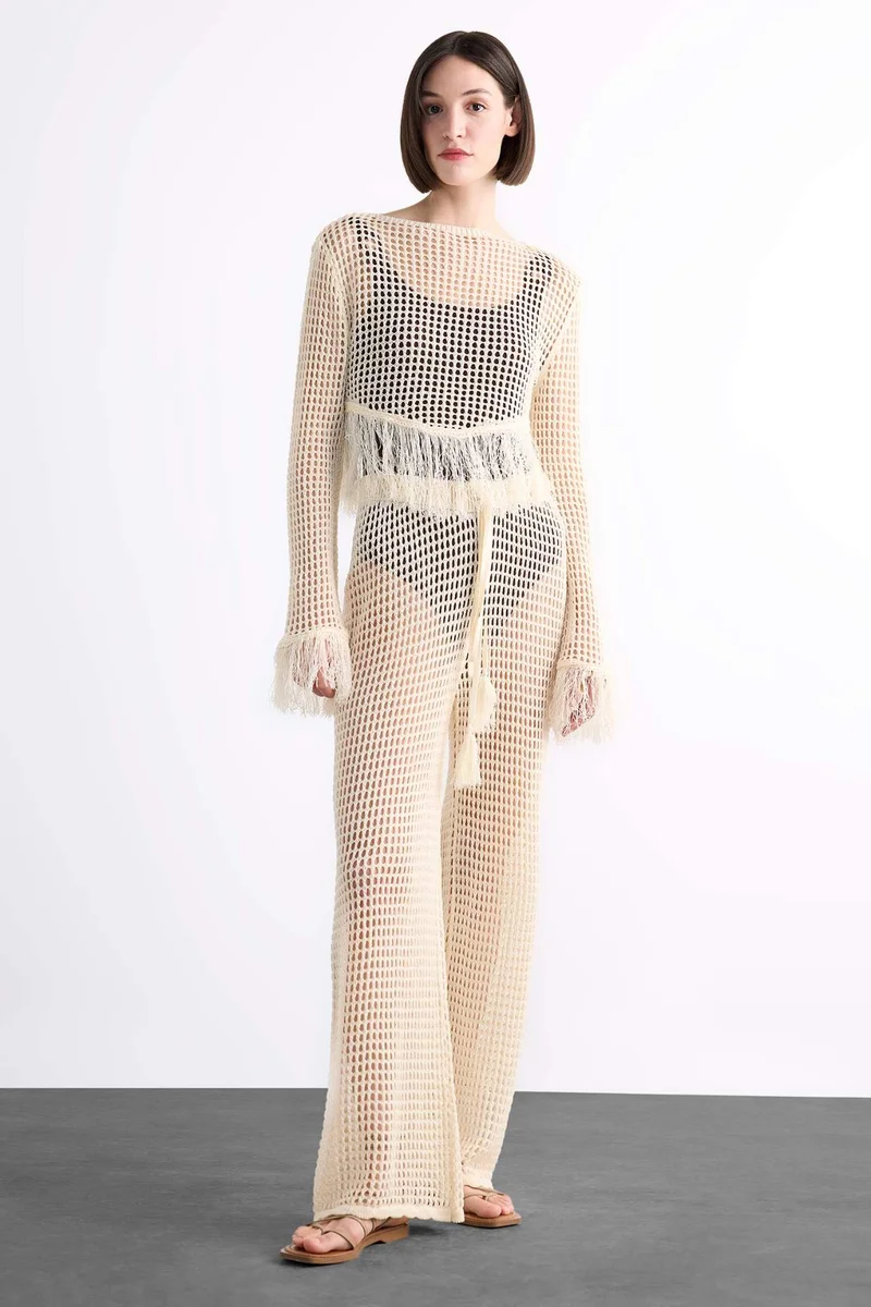 ديفاكتو Boat Neck Tassel Detailed Long Sleeve Crochet Beach Top