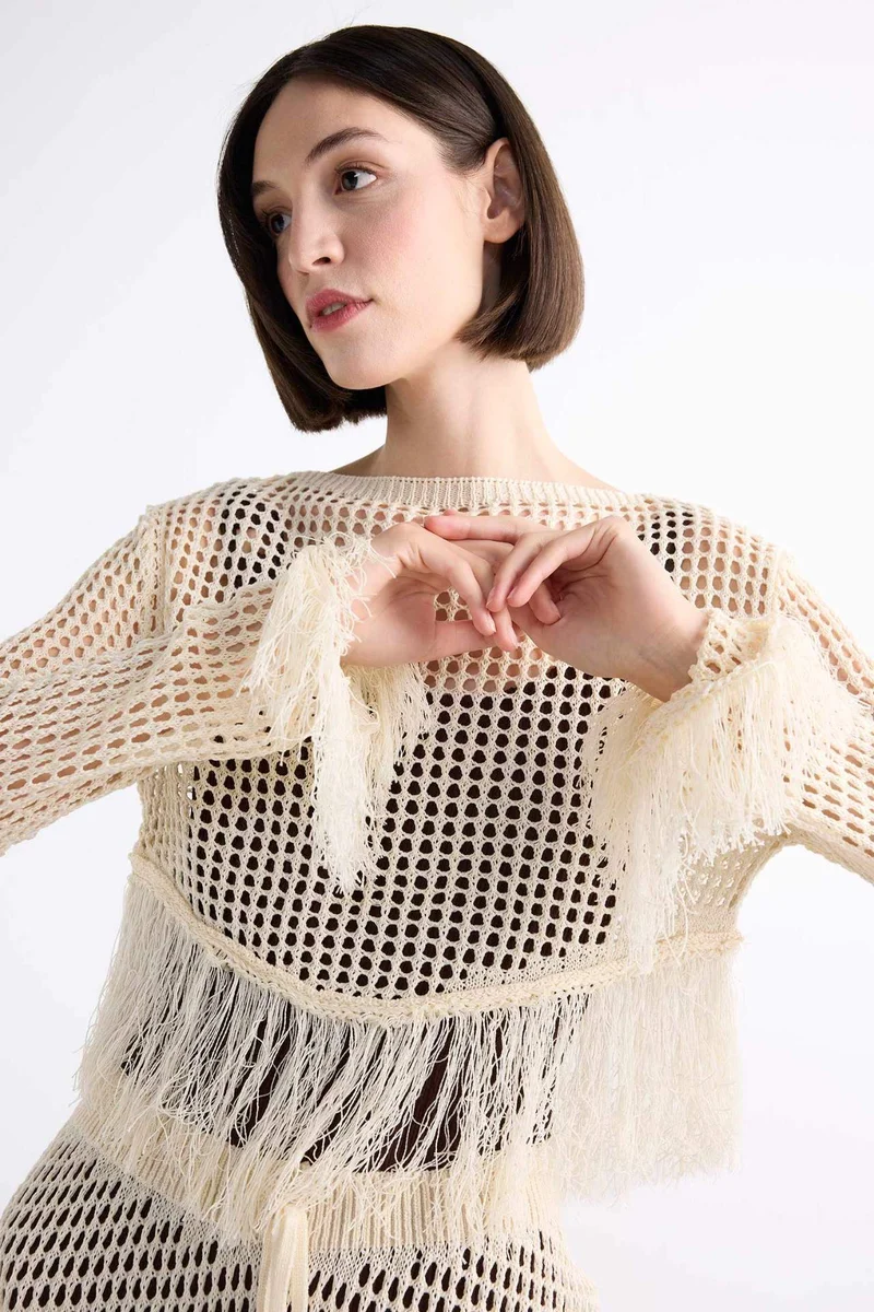 ديفاكتو Boat Neck Tassel Detailed Long Sleeve Crochet Beach Top