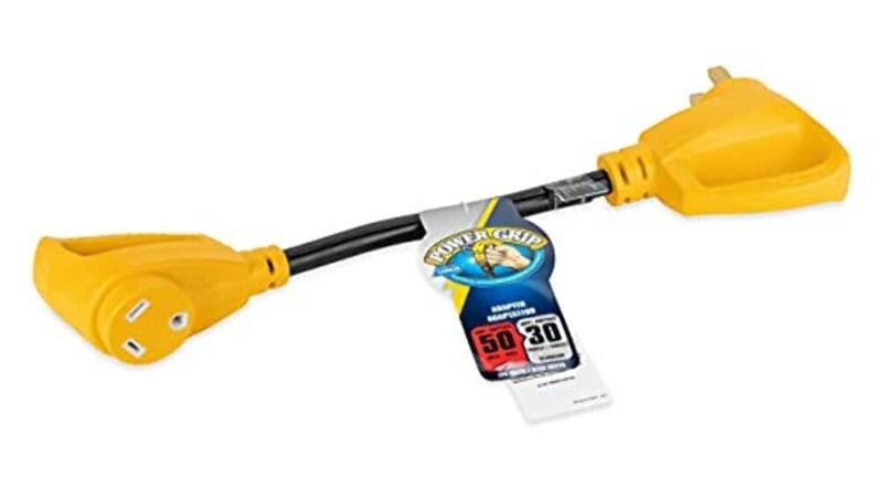 Camco محول كهربائي كامكو باور جريب للكامبري/المركبات الترفيهية - يتميز باتصالات ذكر 50 أمبير وأنثى 30 أمبير - مصنوع من أسلاك نحاسية 100% قياس 10/3 ومصنف لـ 125 فولت/3750 واط (55175) - Image 5