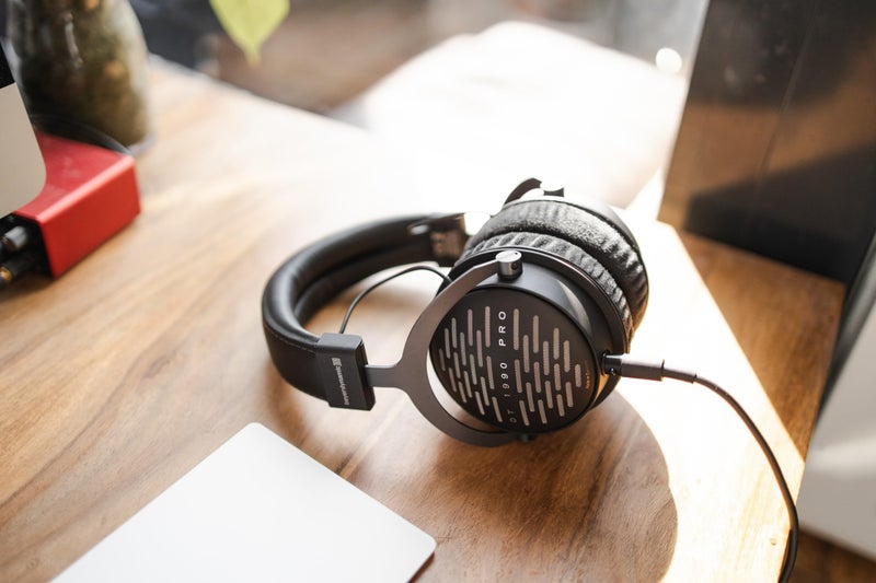 Beyer Dynamic beyerdynamic DT 1990 Pro, Black (Dt1990 (Renewed) - Image 4