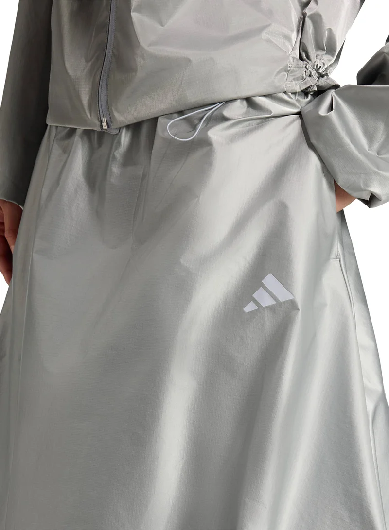 adidas تنورة معدنية للمدينة بتقنية العطلات