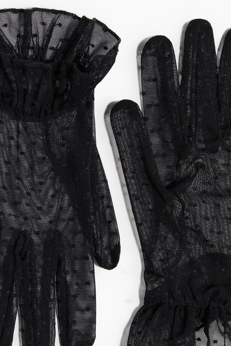 اتش اند ام قفازات مزينة بشراشيب من نسيج شبكي