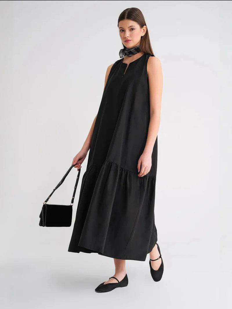 MixRay Mixray Maxi Dress with Collar and Ruffle Details