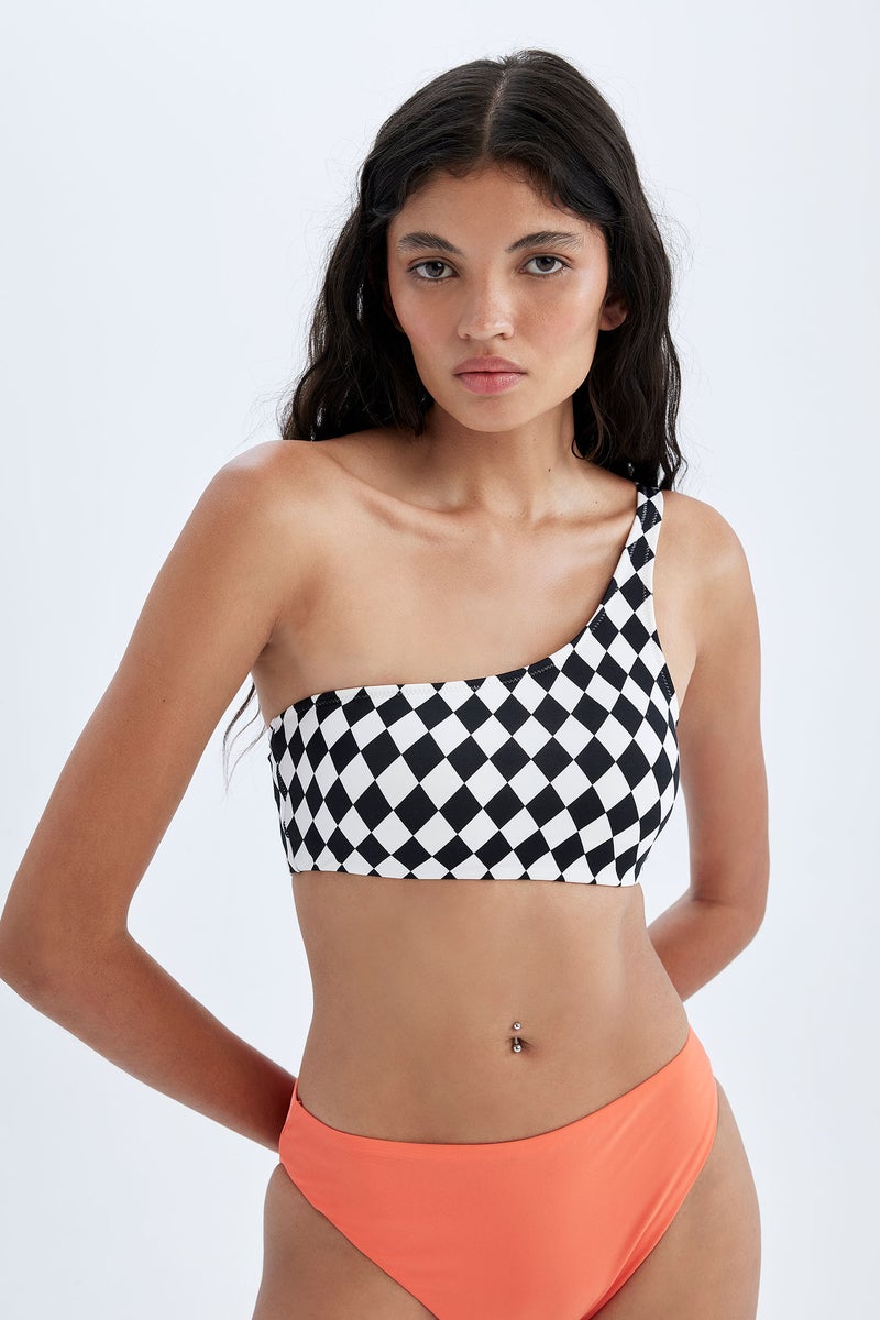 DeFacto Woman DeFactoFit Checkerboard Pattern Bikini Top - Image 4