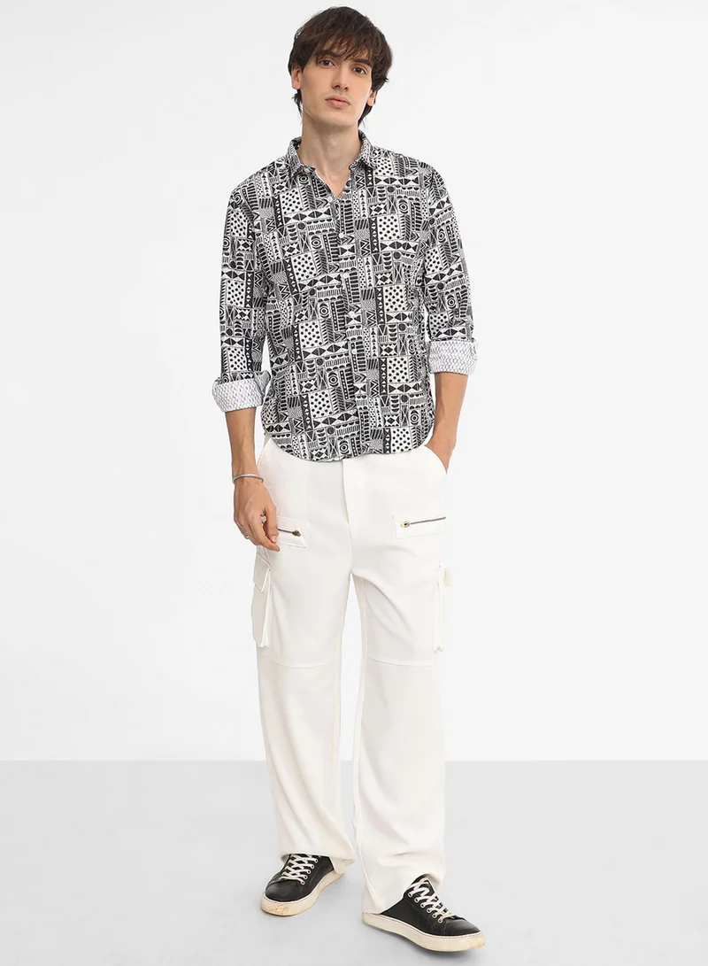 Campus Sutra Men's Off-White & Midnight Black Abstract Geometric Shirt