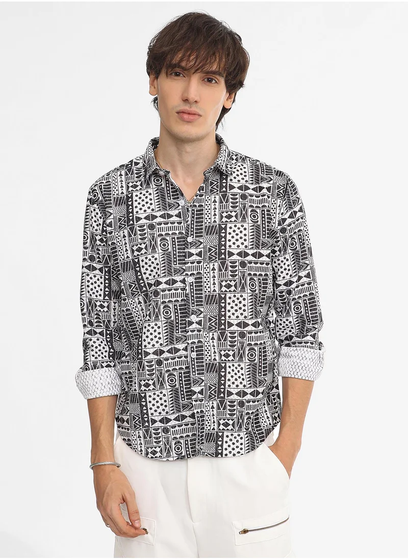Campus Sutra Men's Off-White & Midnight Black Abstract Geometric Shirt