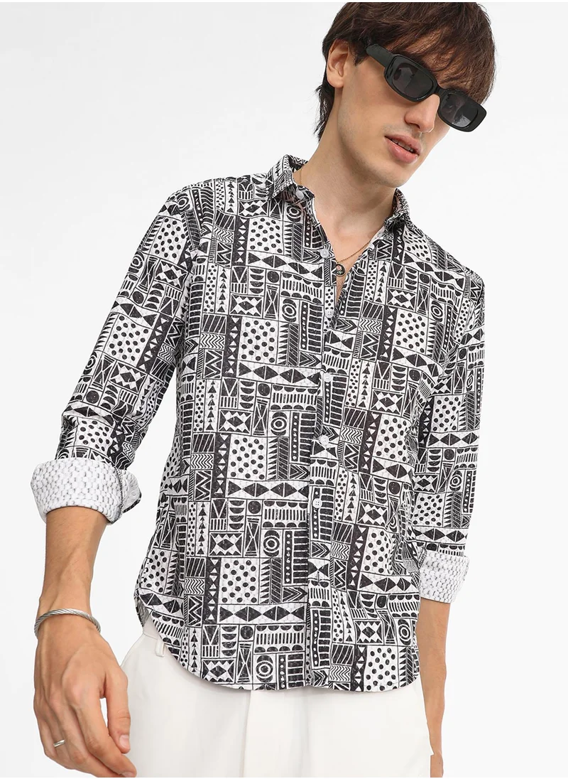 Campus Sutra Men's Off-White & Midnight Black Abstract Geometric Shirt