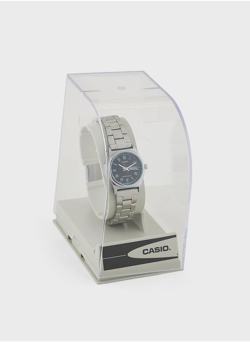 CASIO - Steel Strap Analog Watch - Image 1