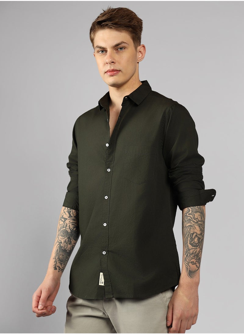 Dennis Lingo - Men's Slim Fit Olive Green Casual Cotton Spread Shirt - Image 1