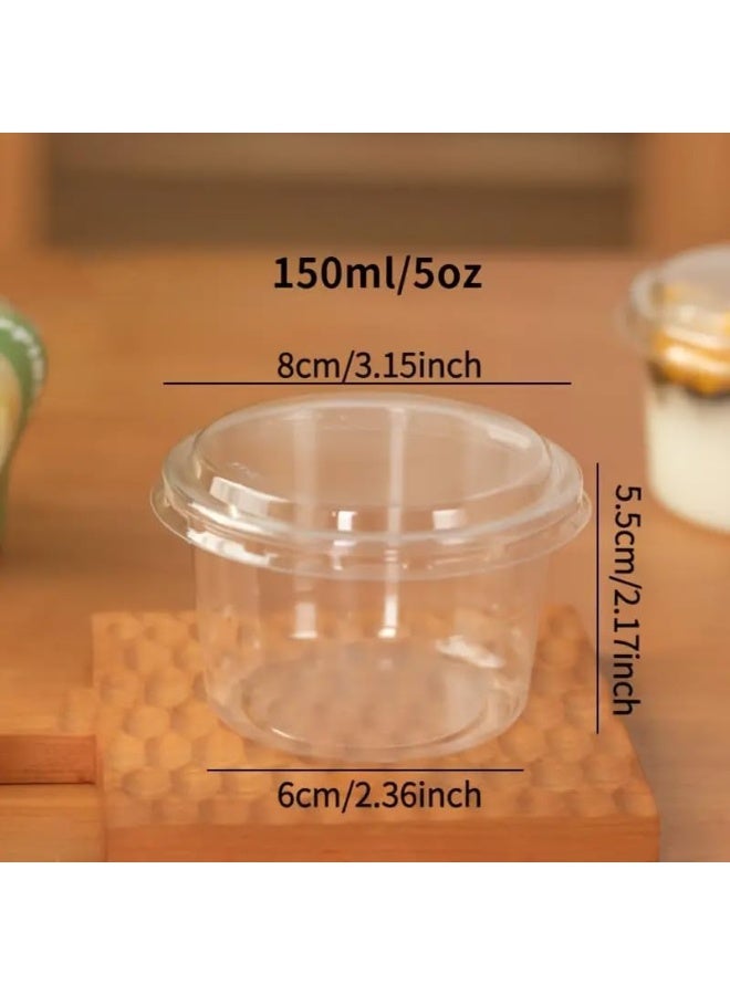 FUFU أكواب حلوى بلاستيكية قابلة للتصرف من فوفو - عبوة 50 قطعة مع أغطية مانعة للتسرب - Image 2