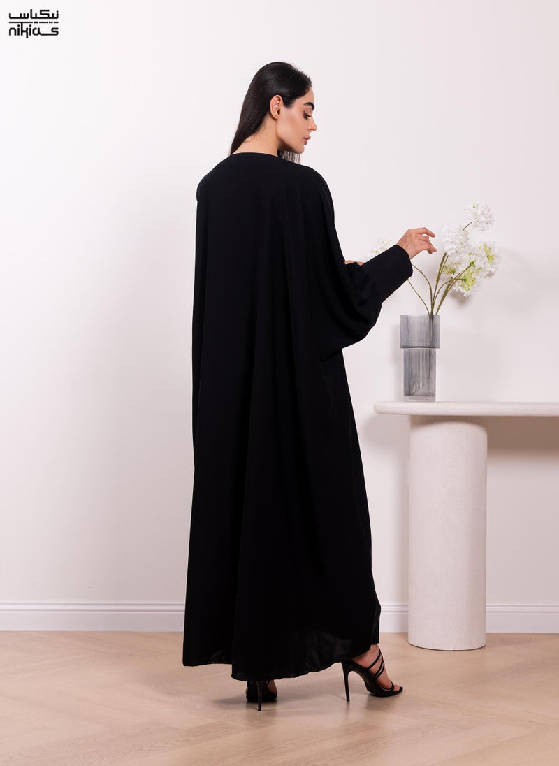 Nikias Elegant Cobra Crepe abaya - Image 4