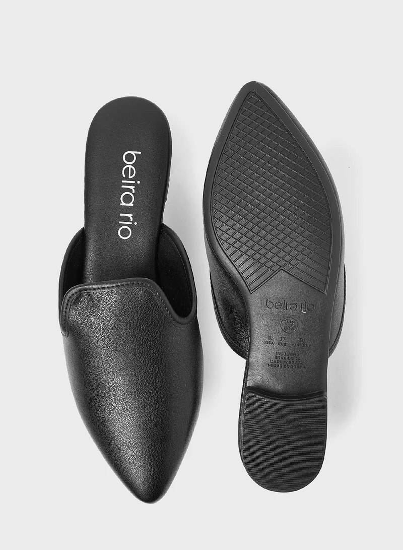 Beira Rio Casual Flat Sandals