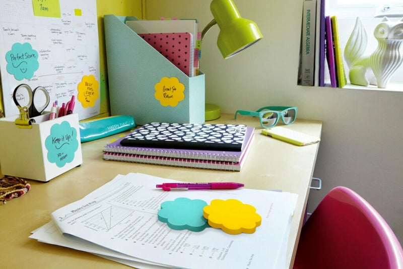 Post It Post-it Notes, Daisy Shape, Assorted Colors, 2.6x2.6 in, 2 Pads, 75 Sheets/Pad (7350-DSY) - Image 4