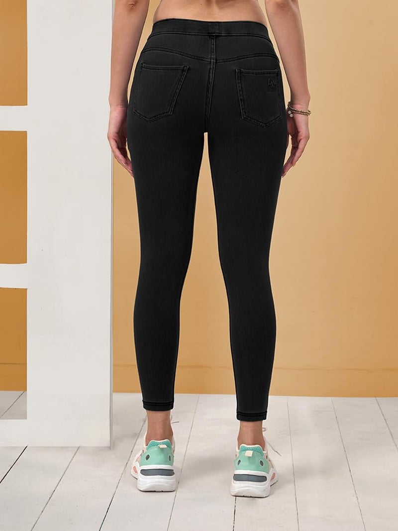 Lyra Women's Solid Mid Rise | Rich Cotton Knitted Fabric | Regular Length | Pack of 1 Black - Image 2