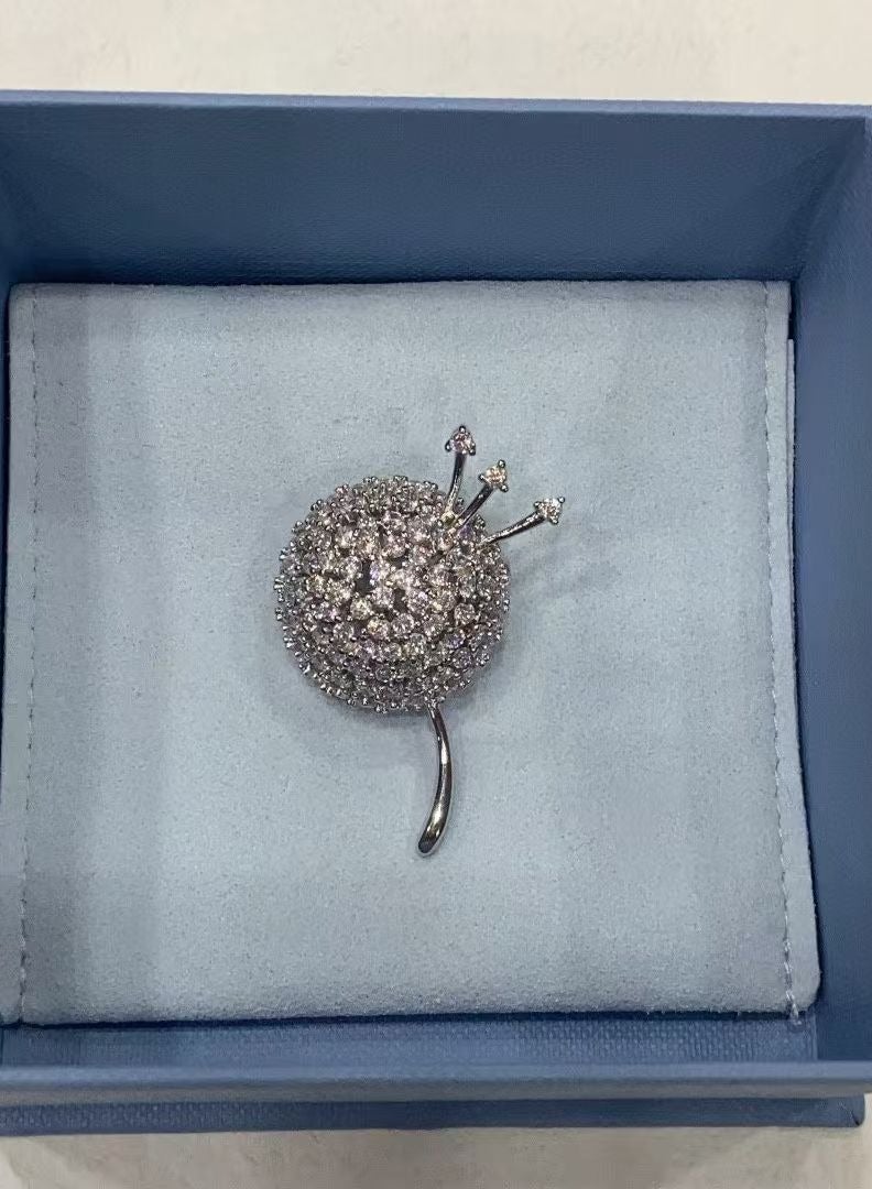 HEFANG Fashionable High-End Dandelion Brooch  - Image 1