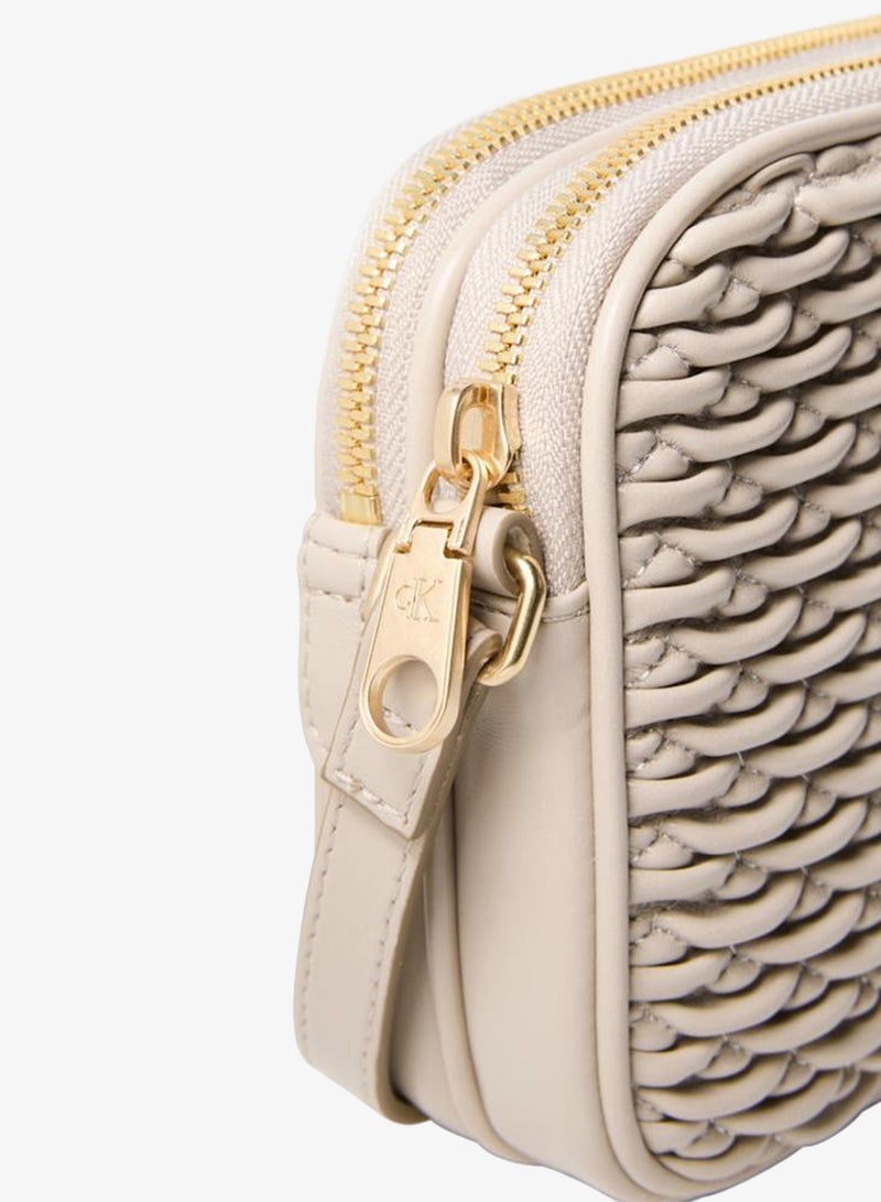 CALVIN KLEIN Pleated Double Zip Camera Bag - Image 3