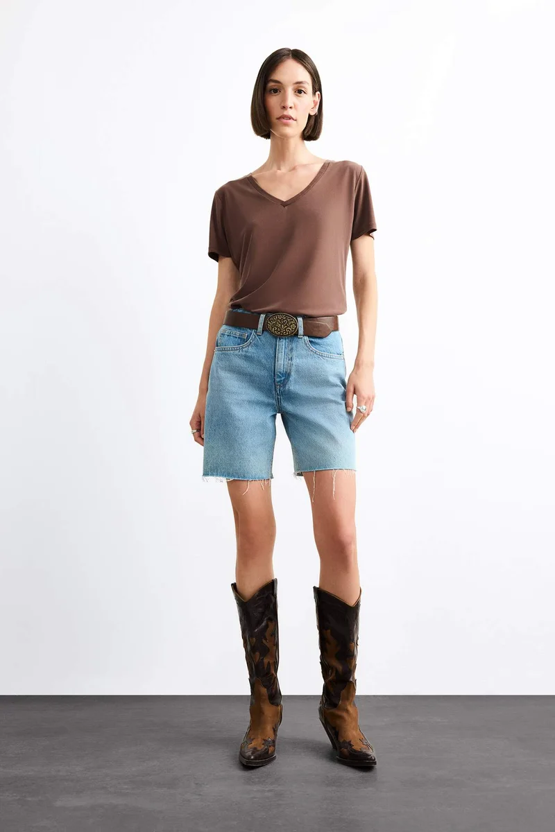 ديفاكتو V-Neck Modal Short Sleeve T-Shirt