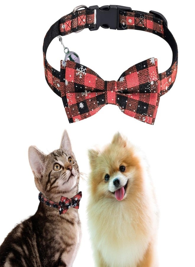 سايج سكوير طوق أنيق ومريح للحيوانات الأليفة، مزين بنقشة مربعات ودجاج، مع جرس - مصنوع من مادة متينة مع مشبك سريع الفتح، مثالي للاستخدام اليومي، مناسب لجميع سلالات الحيوانات الأليفة (أحمر) - Image 1