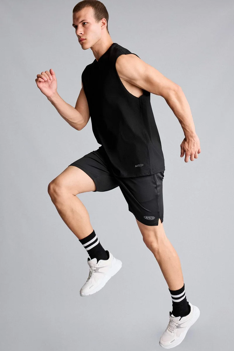 ديفاكتو Slim Fit Sports Shorts