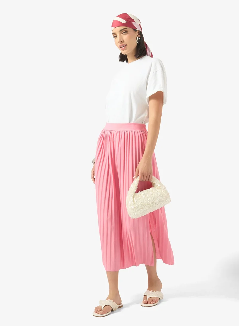 Ginger Pleated Skirt with Slit
