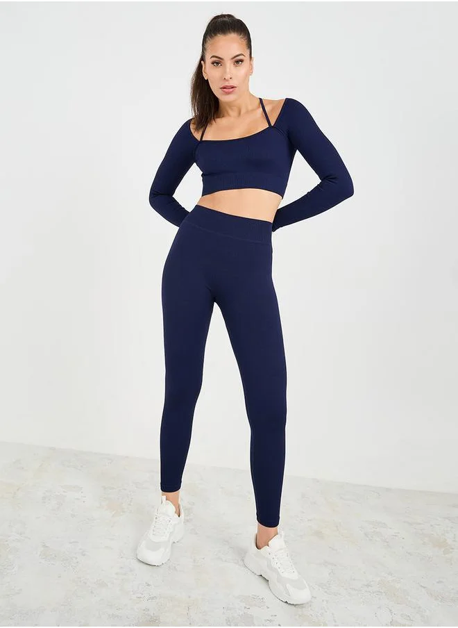 Styli Seamless Front Broad Square & Strap Neck Detail Crop Top & Leggings Set