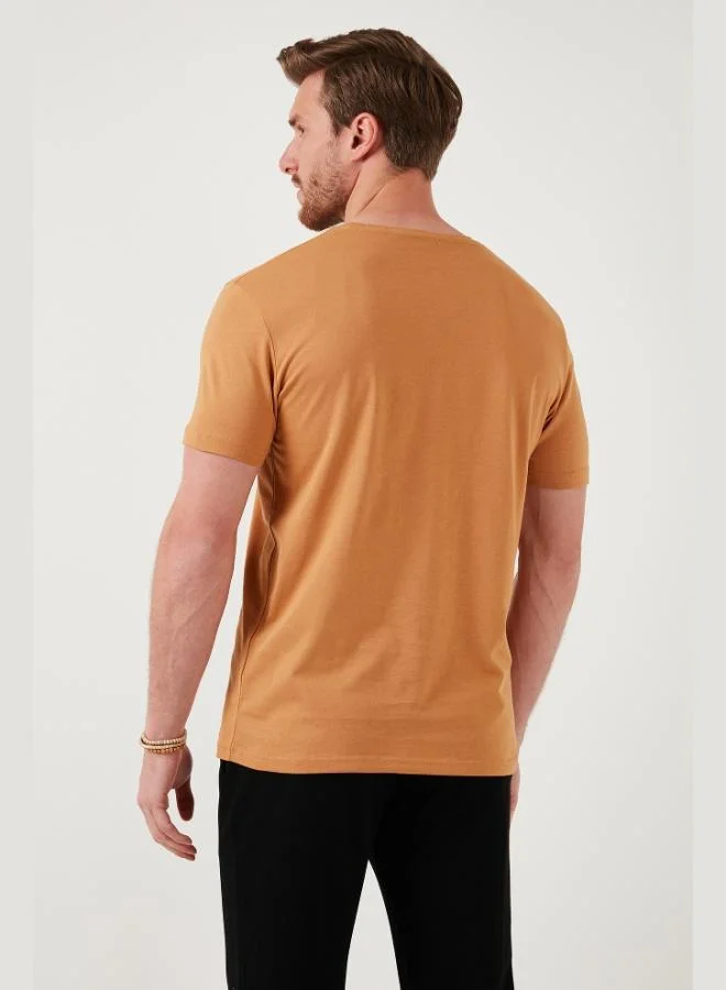 Buratti  Buratti Cotton Slim Fit Crew Neck T Shirt Men's T SHIRT 646R8320 for Men | Best Price UAE