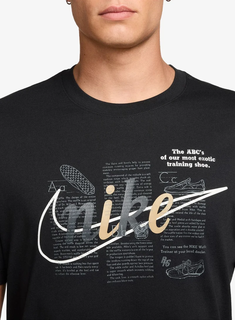 Nike BLACK Nsw Standard Celebrate Brand T-Shirt for Men | Best Price UAE