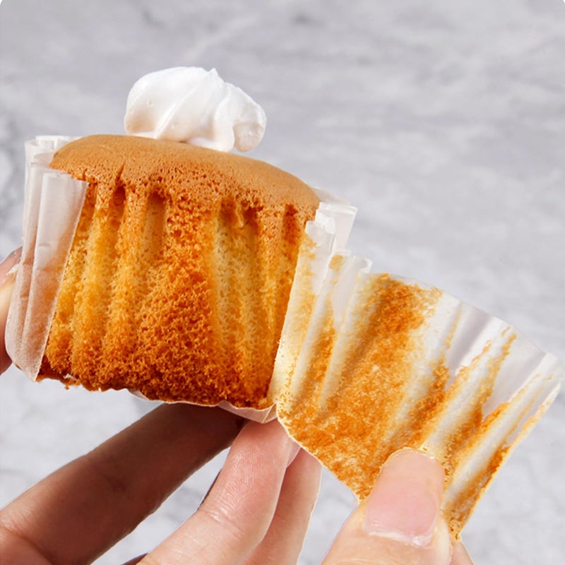 YumSur 100 Count White Cupcake Liners, Square Baking Cup, Paper Cupcake Liners -No Smell, Food Grade & Grease - Image 5
