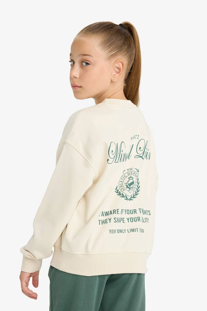 ديفاكتو Girl Relax Fit Crew Neck Printed Sweatshirt