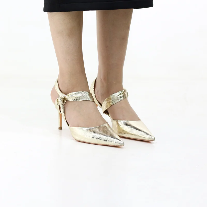 لاماراباريس كعب ستيليتو معدني من كينا بارتفاع . سم