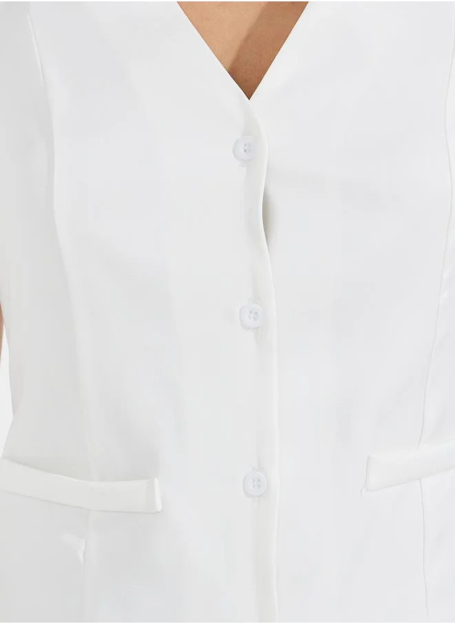 Styli Solid Waistcoat with Buttons