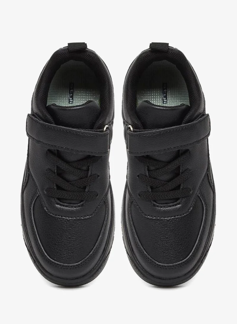 Styli Active Plain Sneakers with Hook and Loop