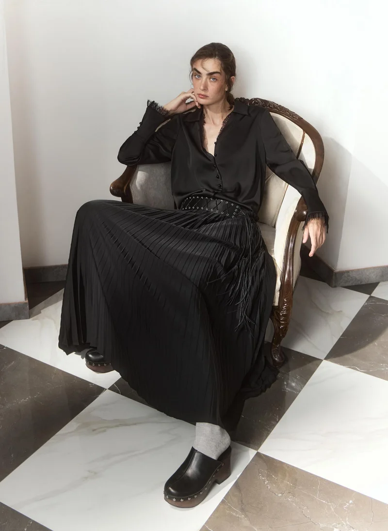 Lichi  Pleated maxi skirt in dense fabric for Women | Best Price UAE
