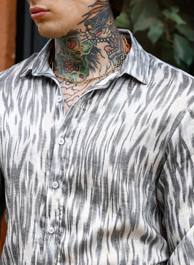 Campus Sutra Campus Sutra Men Contrast-Brush Imprint Shirt | Spread Collar Long Cuffed Sleeves | Button Closure Curved Hem | Abstract-Print Plain | Woven Fabric For Casual & Daily Wear | Charcoal Grey