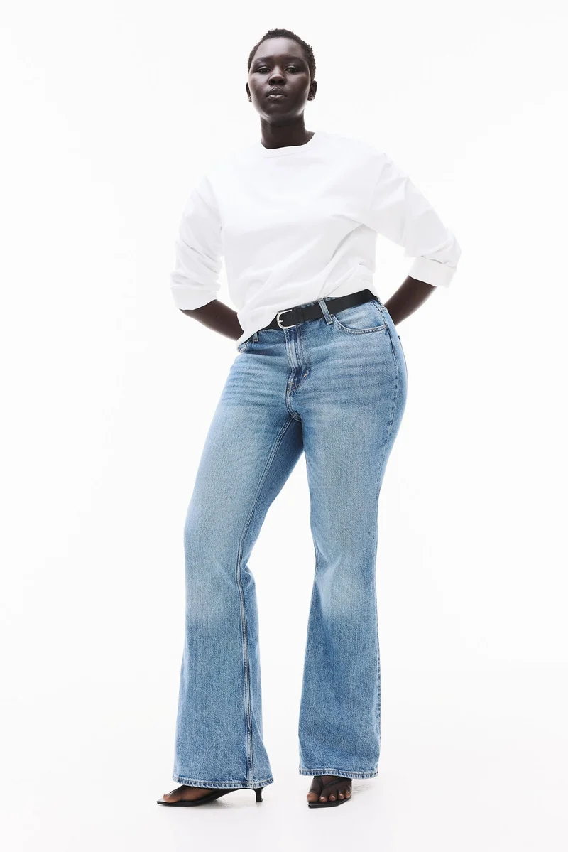 H&M Curvy Fit Flared High Jeans