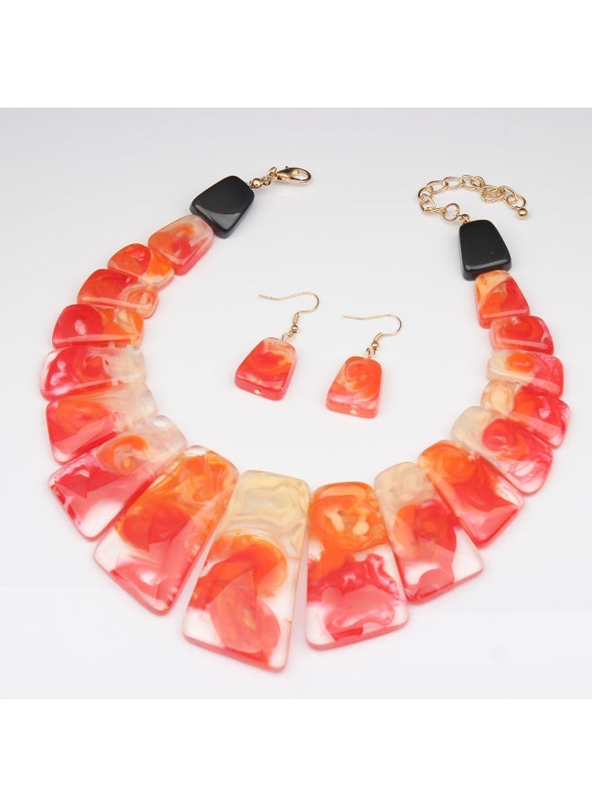 أطقم أقراط وسلاسل ريترو بتصميم عصري