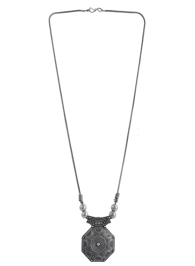 Naman Arts Oxidised Round Mandala Ring Detail Pendant Necklace for Women | Antique Boho Circular Charm | Pure Brass Lightweight Ethnic Chain Necklace - Image 2