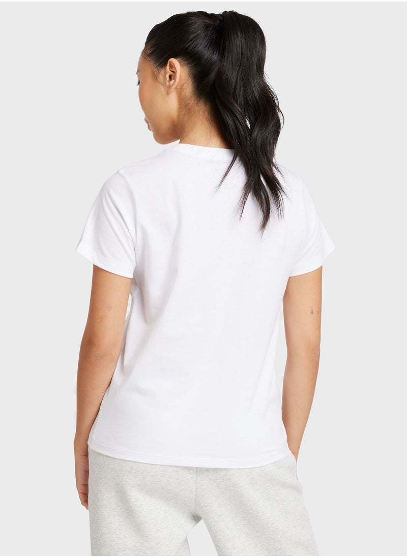 New Balance Graphic T-Shirt  - Image 2